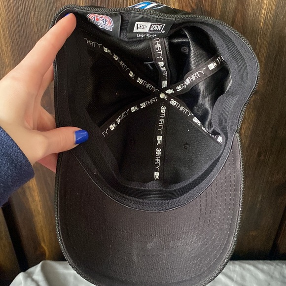 New Era Lansing Lugnuts Large X-Large Embroidered Black Baseball Hat - Picture 6 of 7